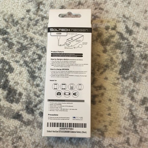 Mini Portable Charger UNOPENED - Picture 2 of 2